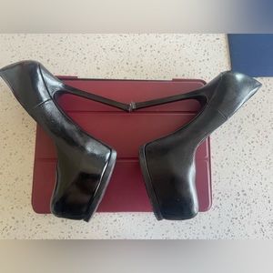Saint Laurent Black 6” Leather Platform Pumps Size 8 1/2